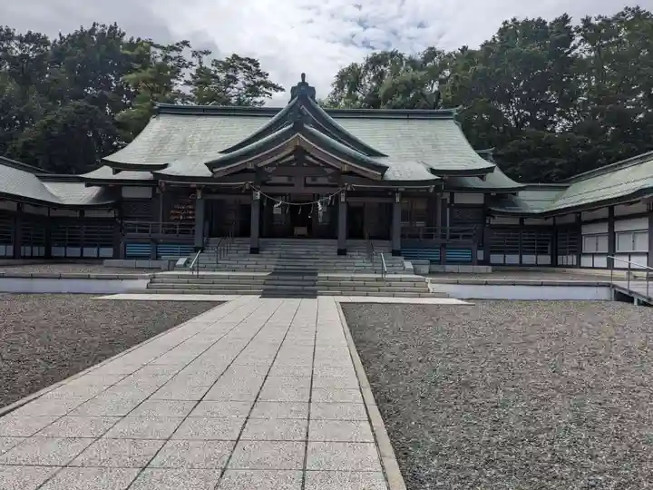 札幌護國神社の本殿・本堂
