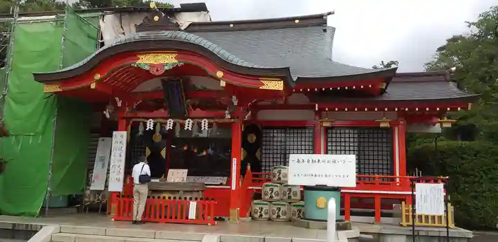 東伏見稲荷神社の本殿・本堂