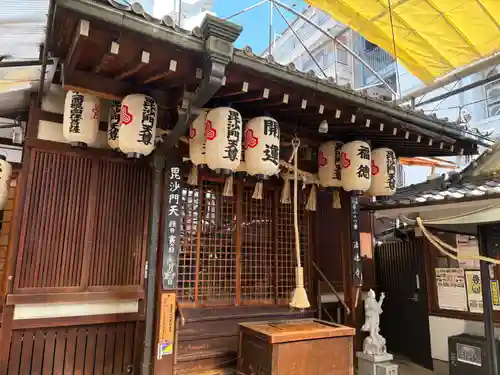 浪速寺の本殿・本堂