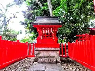 闇之森八幡社の末社・摂社