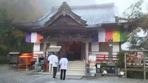 岩本寺の本殿