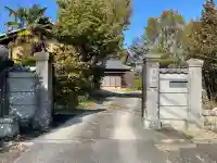 本宗寺の{uncategorized: "未分類", other: "その他", undefined: "問題あり", building: "その他建物", grave: "お墓", sacred_gate: "鳥居", guardian: "狛犬", statue: "像", buddha: "仏像", history: "歴史", nature: "自然", garden: "庭園", animal: "動物", pagoda: "塔", temizu: "手水舎", mountain_gate: "山門・神門", sanctuary: "本殿・本堂", subordinate: "末社・摂社", art: "芸術", scenery: "景色", jizo: "地蔵", ema: "絵馬", goshuin: "御朱印", omikuji: "おみくじ", items: "授与品その他", amulet: "お守り", goshuincho: "御朱印帳", eats: "食事", festival: "お祭り", votive_dance: "神楽", shichigosan: "七五三参", wedding: "結婚式", experience: "体験その他", initially: "初詣", around: "周辺", anti_infection: "感染症対策"}