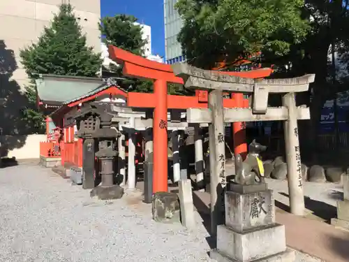 今益稲荷神社の鳥居