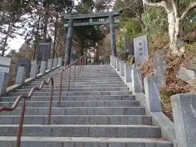 武蔵御嶽神社の鳥居