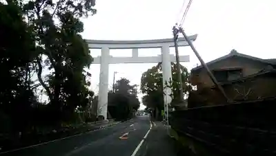 寒川神社の鳥居