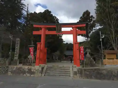 龍田大社の鳥居