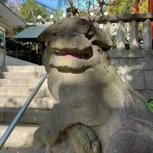  六本木天祖神社の狛犬