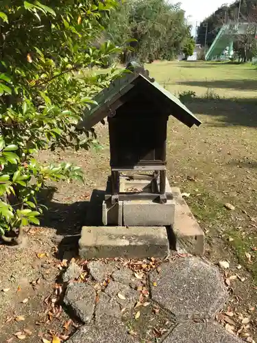 由貴神社の末社