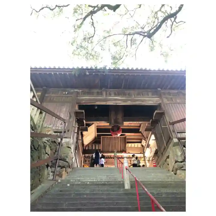 吉備津神社の山門・神門