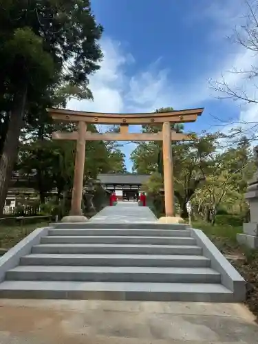 伊太祁曽神社の{uncategorized: "未分類", other: "その他", undefined: "問題あり", building: "その他建物", grave: "お墓", sacred_gate: "鳥居", guardian: "狛犬", statue: "像", buddha: "仏像", history: "歴史", nature: "自然", garden: "庭園", animal: "動物", pagoda: "塔", temizu: "手水舎", mountain_gate: "山門・神門", sanctuary: "本殿・本堂", subordinate: "末社・摂社", art: "芸術", scenery: "景色", jizo: "地蔵", ema: "絵馬", goshuin: "御朱印", omikuji: "おみくじ", items: "授与品その他", amulet: "お守り", goshuincho: "御朱印帳", eats: "食事", festival: "お祭り", votive_dance: "神楽", shichigosan: "七五三参", wedding: "結婚式", experience: "体験その他", initially: "初詣", around: "周辺", anti_infection: "感染症対策"}