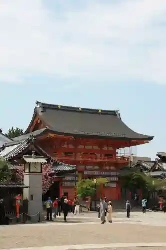 八坂神社(祇園さん)の山門・神門