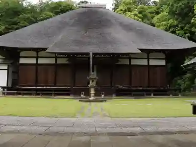 横浜　西方寺の{uncategorized: "未分類", other: "その他", undefined: "問題あり", building: "その他建物", grave: "お墓", sacred_gate: "鳥居", guardian: "狛犬", statue: "像", buddha: "仏像", history: "歴史", nature: "自然", garden: "庭園", animal: "動物", pagoda: "塔", temizu: "手水舎", mountain_gate: "山門・神門", sanctuary: "本殿・本堂", subordinate: "末社・摂社", art: "芸術", scenery: "景色", jizo: "地蔵", ema: "絵馬", goshuin: "御朱印", omikuji: "おみくじ", items: "授与品その他", amulet: "お守り", goshuincho: "御朱印帳", eats: "食事", festival: "お祭り", votive_dance: "神楽", shichigosan: "七五三参", wedding: "結婚式", experience: "体験その他", initially: "初詣", around: "周辺", anti_infection: "感染症対策"}