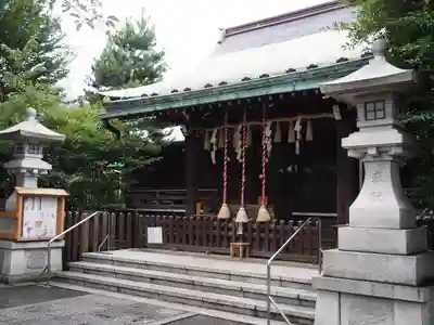 新宿下落合氷川神社の本殿・本堂