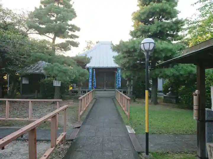 鳳出観音教会のその他建物