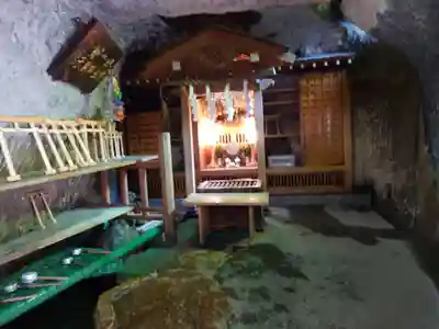 銭洗弁財天宇賀福神社(神奈川県)