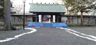 千歳神社の山門・神門