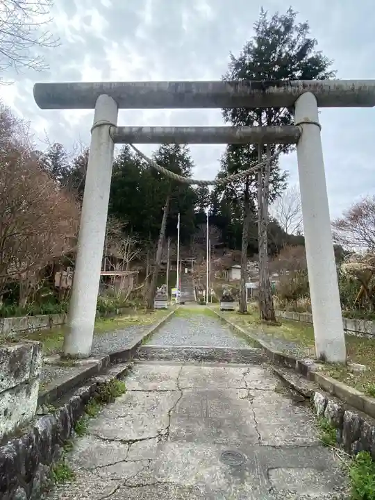 御嶽神社の鳥居