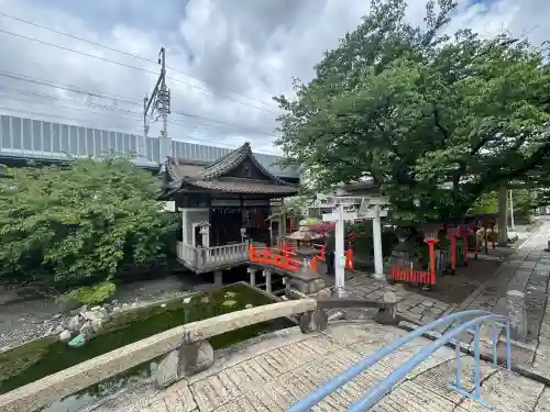 誕生水弁財天の{uncategorized: "未分類", other: "その他", undefined: "問題あり", building: "その他建物", grave: "お墓", sacred_gate: "鳥居", guardian: "狛犬", statue: "像", buddha: "仏像", history: "歴史", nature: "自然", garden: "庭園", animal: "動物", pagoda: "塔", temizu: "手水舎", mountain_gate: "山門・神門", sanctuary: "本殿・本堂", subordinate: "末社・摂社", art: "芸術", scenery: "景色", jizo: "地蔵", ema: "絵馬", goshuin: "御朱印", omikuji: "おみくじ", items: "授与品その他", amulet: "お守り", goshuincho: "御朱印帳", eats: "食事", festival: "お祭り", votive_dance: "神楽", shichigosan: "七五三参", wedding: "結婚式", experience: "体験その他", initially: "初詣", around: "周辺", anti_infection: "感染症対策"}