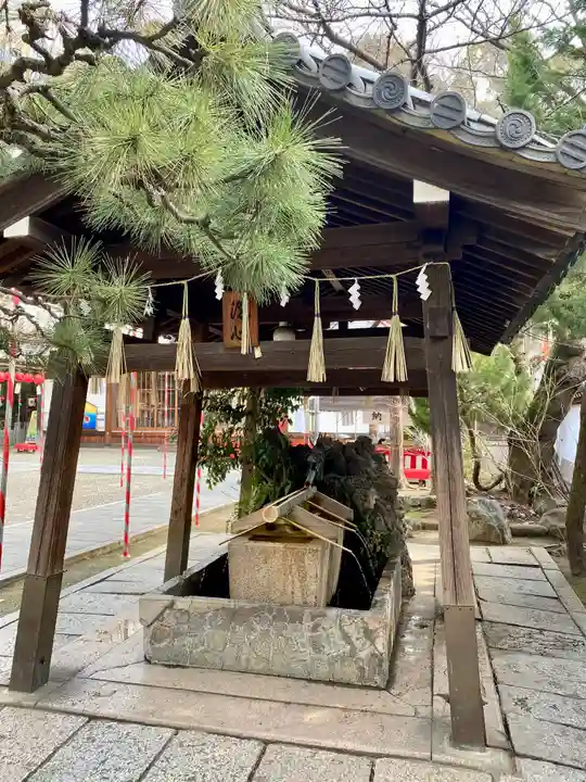 射楯兵主神社の手水舎