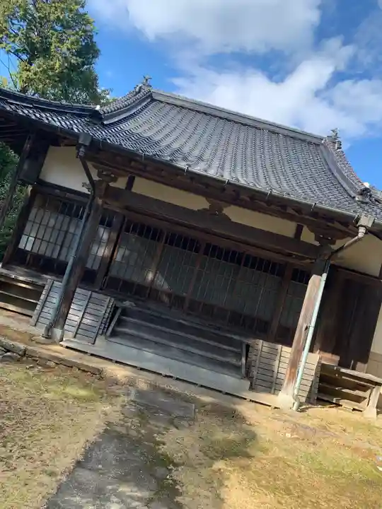善立寺の本殿・本堂