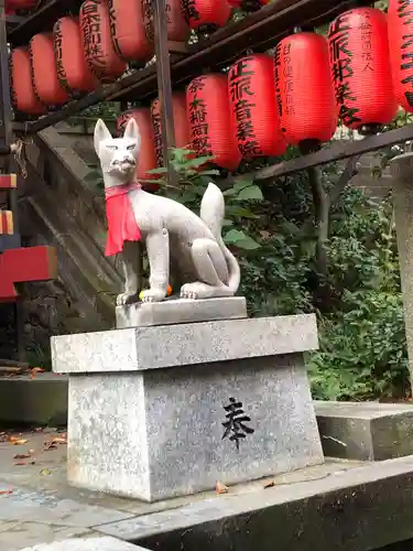 市谷亀岡八幡宮の狛犬