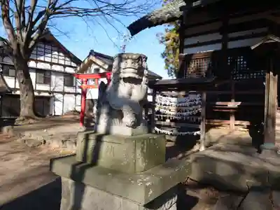 白鳥神社の狛犬