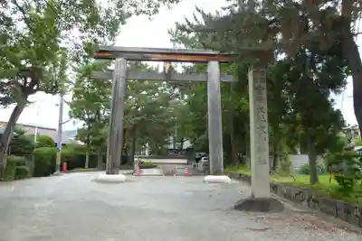 大神神社の鳥居