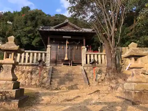 神吉八幡神社の末社・摂社