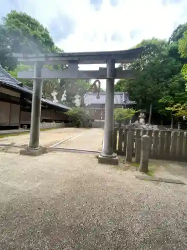 鴨山口神社(奈良県)