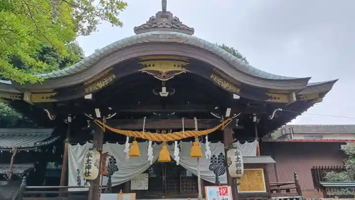 本土神社の本殿・本堂
