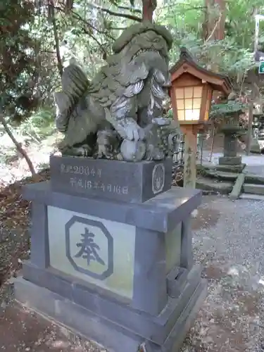 高千穂神社の狛犬