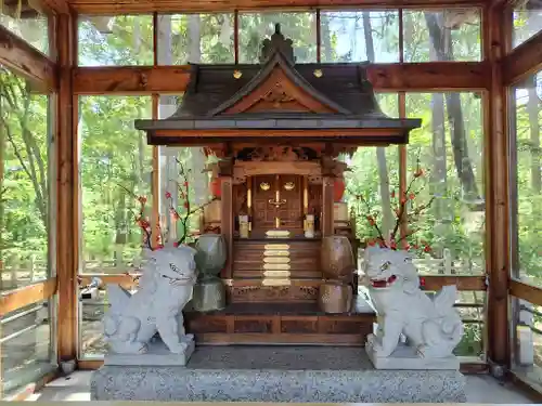 上川神社の末社