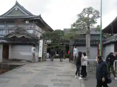 善光寺大本願の山門・神門