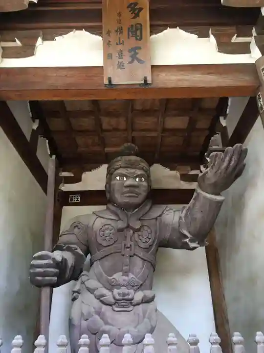 長命寺の像
