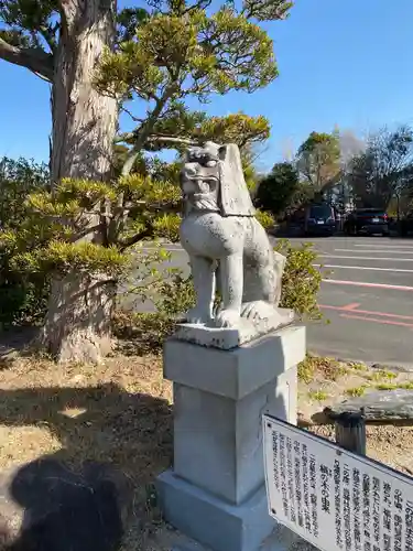 比佐豆知神社の狛犬