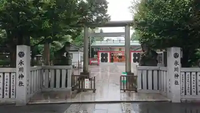 池袋氷川神社の鳥居