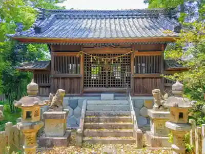 縣社（大和町南高井）の本殿・本堂