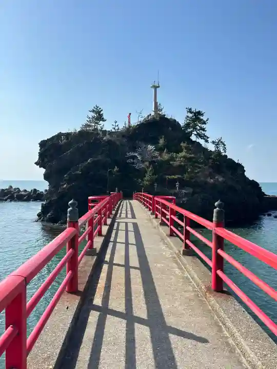 能生白山神社末社厳島神社(新潟県)