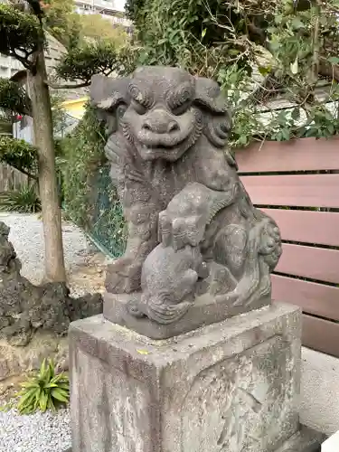 太田杉山神社・横濱水天宮の狛犬