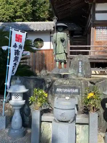 常福寺の像