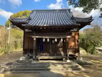 中厳前神社の本殿・本堂