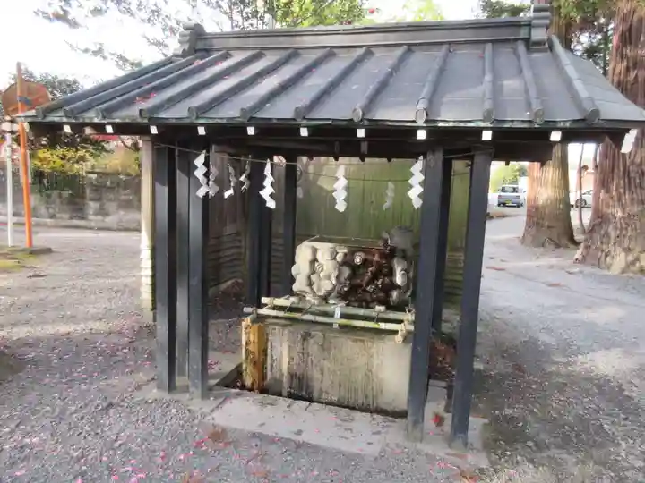 鹿嶋神社の手水舎