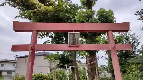 稲荷神社の鳥居