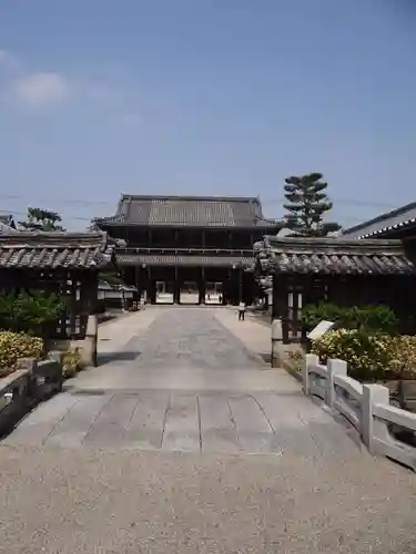 本山専修寺(三重県)