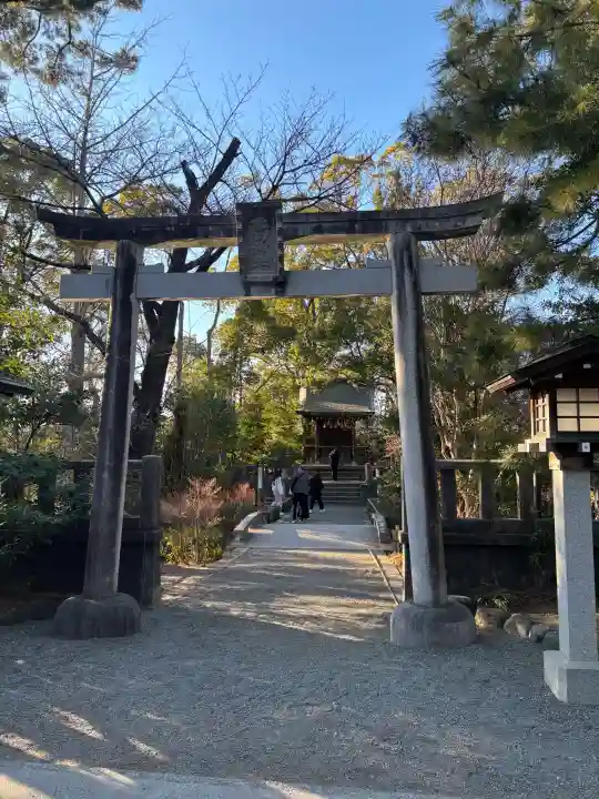 宮山神社の{uncategorized: "未分類", other: "その他", undefined: "問題あり", building: "その他建物", grave: "お墓", sacred_gate: "鳥居", guardian: "狛犬", statue: "像", buddha: "仏像", history: "歴史", nature: "自然", garden: "庭園", animal: "動物", pagoda: "塔", temizu: "手水舎", mountain_gate: "山門・神門", sanctuary: "本殿・本堂", subordinate: "末社・摂社", art: "芸術", scenery: "景色", jizo: "地蔵", ema: "絵馬", goshuin: "御朱印", omikuji: "おみくじ", items: "授与品その他", amulet: "お守り", goshuincho: "御朱印帳", eats: "食事", festival: "お祭り", votive_dance: "神楽", shichigosan: "七五三参", wedding: "結婚式", experience: "体験その他", initially: "初詣", around: "周辺", anti_infection: "感染症対策"}