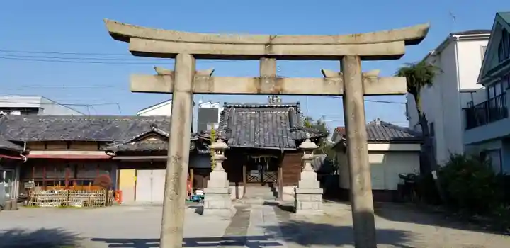 八幡神社の鳥居