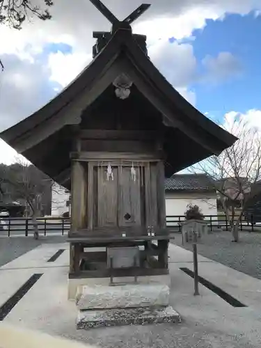 田中神社の本殿