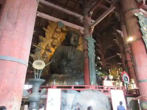 東大寺の本殿