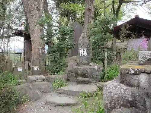 皆野椋神社の末社・摂社