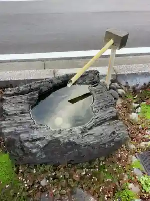 水神の手水舎
